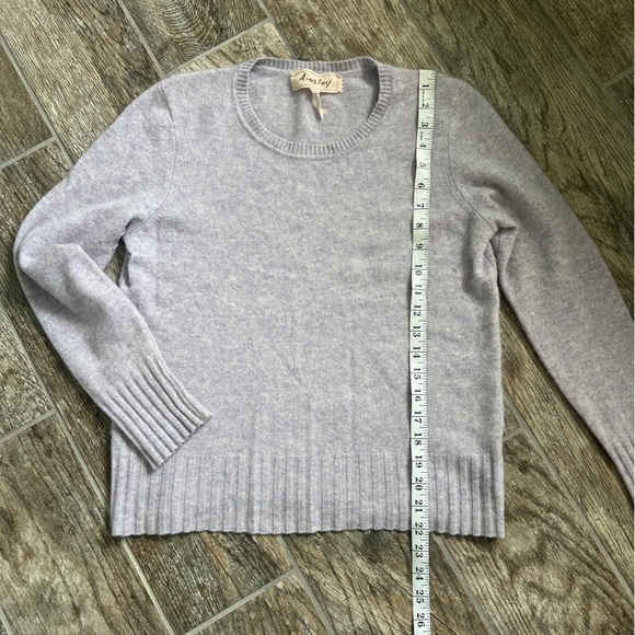 Ainsley 100% Cashmere Long Sleeve Sweater, Lavender, Women’s Large - Picture 6 of 7